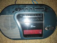 radio digitalni sat budilica