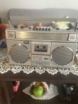 Radio kazetofon GREAETZ SRC500 iz 1982 godine stereo sve ispravnotip t