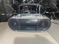 Radio kazetofon Sony CFD-S01,kazetofon,cd player,fm radio !