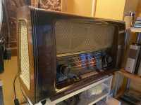 Vintage radio ITT Schaub Lorenz