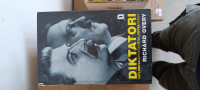 Diktatori