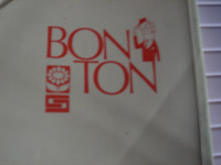 knjiga BONTON ilustrirani,vidi slike!