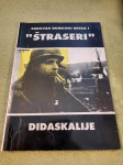 Radovan Domagoj Devlić i ŠTRASERI : DIDASKALIJE