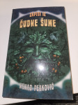 ZAPISI IZ ČUDNE ŠUME