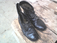 Vojne čizme br42 Germany