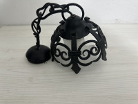 Uko Kropa kovani luster,super stanje,promjer 21cm