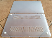 Macbook Pro 15 Hard-Shell Case , boja Frost Clear , korištena ,90 kn.