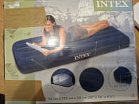 Intex zračni madrac na napuhavanje