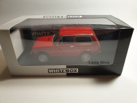 1:24 Lada Niva VAZ 2121, crvena, Whitebox