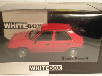 1:24 Škoda Favorit 136L, crvena, Whitebox