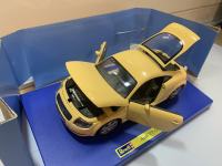 Audi TT Coupe Revell 1:18 autic diecast model maketa