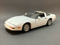 Chevrolet Corvette ZR-1 iz 1992, Maisto 1/18 autic