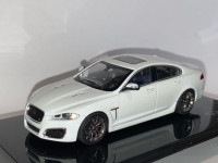 JAGUAR XFR  1:43