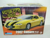 Maketa automobil Chevrolet Camaro 2002 1/25 1:25