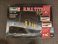Revell makete R.M.S. Titanic set 1:700 i 1:1200 makete