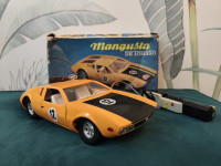 Stari auto autic na baterije De Tomaso Mangusta iz 70 tih 1:12