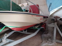 Boston Whaler Outrange 18