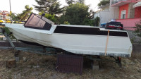 Prodaja čamca sa motorom i prikolicom