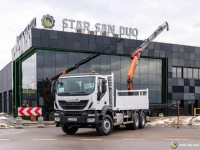 IVECO TRAKKER 410 6x4 kran kamion platforma