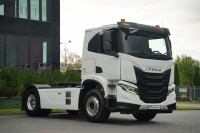 IVECO S-WAY 420