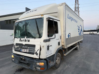 Man Tgl 12.180 Furgon sa rampom - Karambol