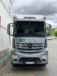 Mercedes Antos 2535 6x2 Sanduk sa rolo ceradom