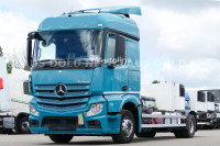 Mercedes-Benz Actros 1840 BDF Container Truck / 2 XL Fuel Tanks / Full