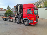 Na prodaju DAF CF sa dizalicom Hiab 800+fly jib