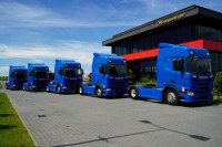 Scania R 450 /  RETARDER / KLIMA POSTOJOWA / ADR AT / ALUFELGI / 2022