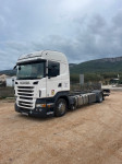 Scania R420 BDF/CERADA + UTOVARNA RAMPA