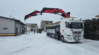 Scania R580 V8 Kamion s ravnom platformom+Kran/VLT053