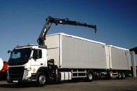 Volvo FM 380 / BDF / ZESTAW TANDEM / FIRANKA / 8,2 M + 6,1 M / HDS HIA
