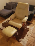Fotelja za masažu sa osloncem za noge