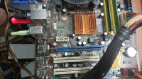 Matična Asus P5KPL-AM/PS sock 775 + Intel E5200 +2gb ddr2