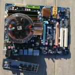 Matična ploča Gigabyte GA-MA790X-DS4 AM2  4GBddr2 Athlon X2 5600+
