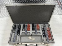 Razne leće,u koferu,kao na slikama