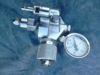 WIKA regulator tlaka sa manometrom za kisik 0 - 400 mbara