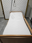 Medicinski krevet + invalidska kolica