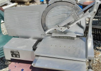 profesionalna mesoreznica