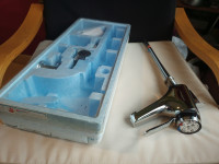 Slavina za umivaonik, nekorištena, u kutiji, sa pripadajućom opremom