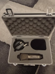 Behringer B-1 Kondenzatorski studijski mikrofon