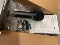 Tascam TM82 mikrofon