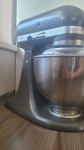 kitchen Aid novi mikser sa dodatnim poklopcem i 3 mjesalice