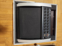 Behringer X18 iPad/Android tablet mixer