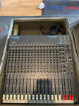 Soundcraft FX16 analogna mikseta s efektima – 16 kanala – ispravna