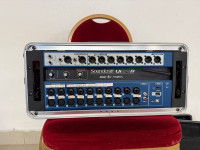 Soundcraft Ui24R  -  digitalni mikser