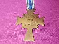 Brončani majčin križ