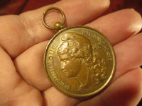 Jako stara francuska medalja, meni nepoznato, bronca, 17.30 grama