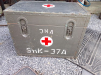 JNA sanduk sa uređajem prve pomoći - Snk-37A