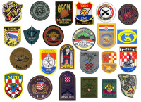 replike vojnih oznaka